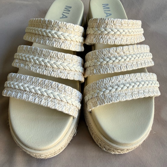 MIA Shoes - MIA Women's Tan and Cream Espadrille Sandals